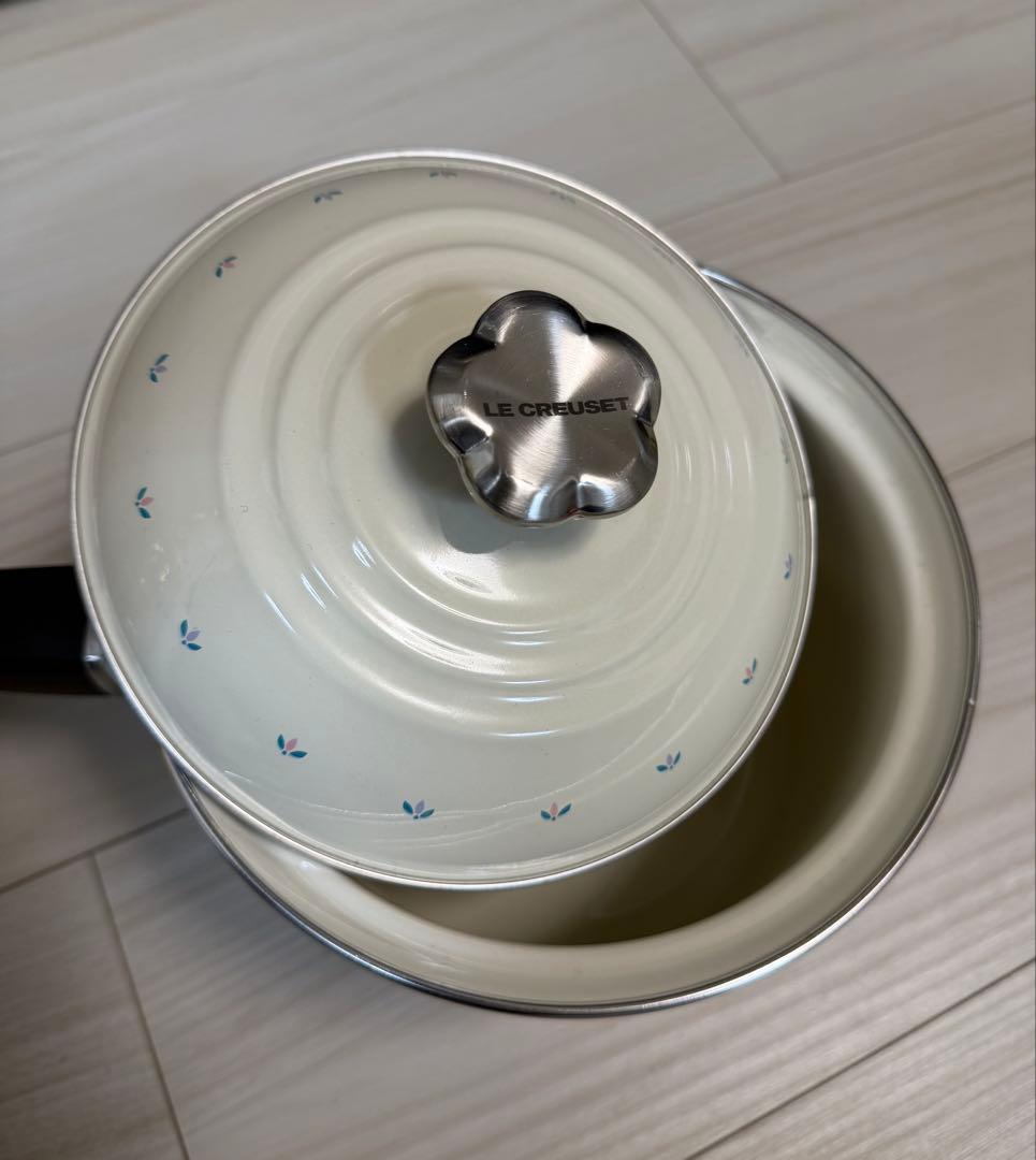 ル・クルーゼ EOS ソースパン 16cm 花