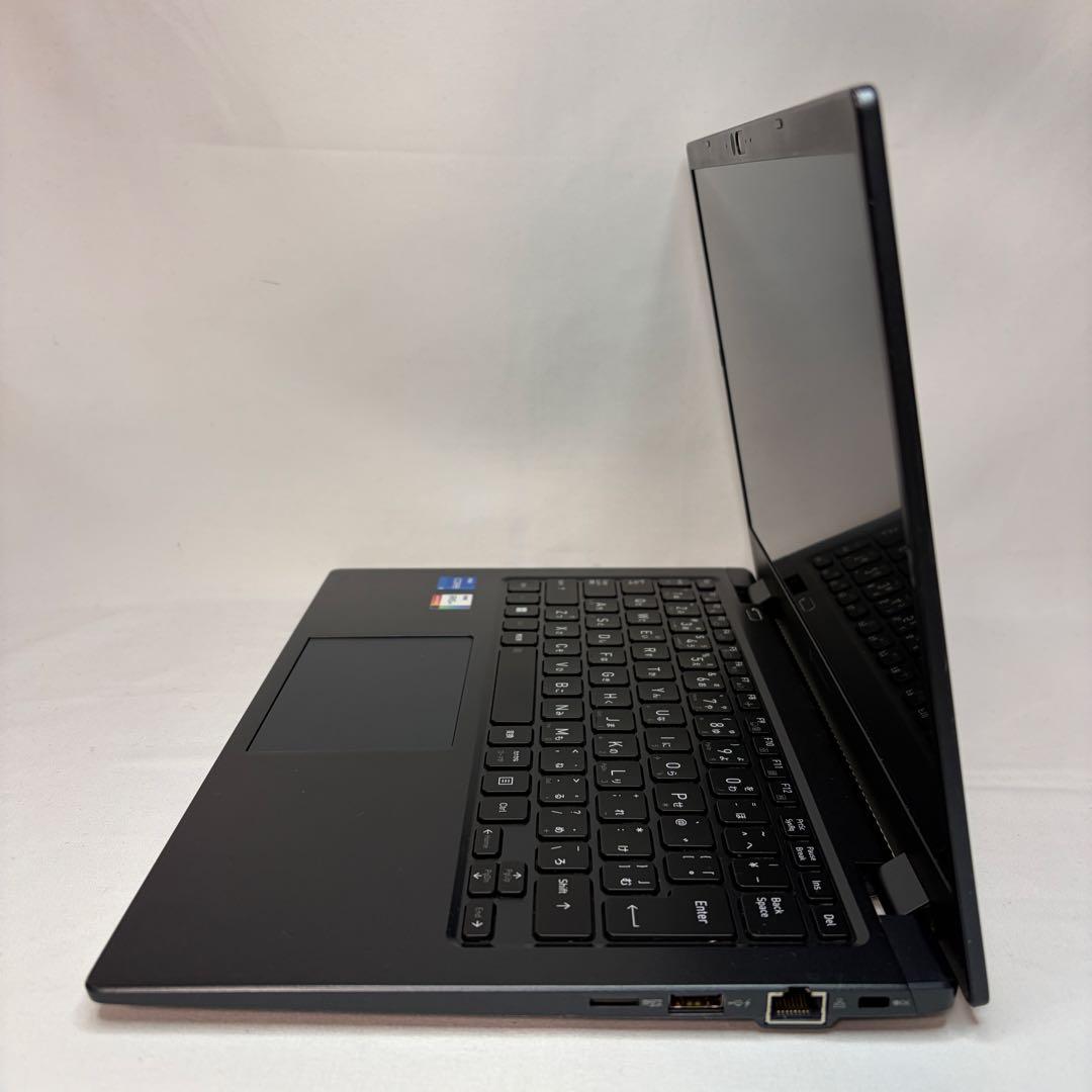 準美品 dynabook G83/KU 第12世代 i5 16GB 512GB