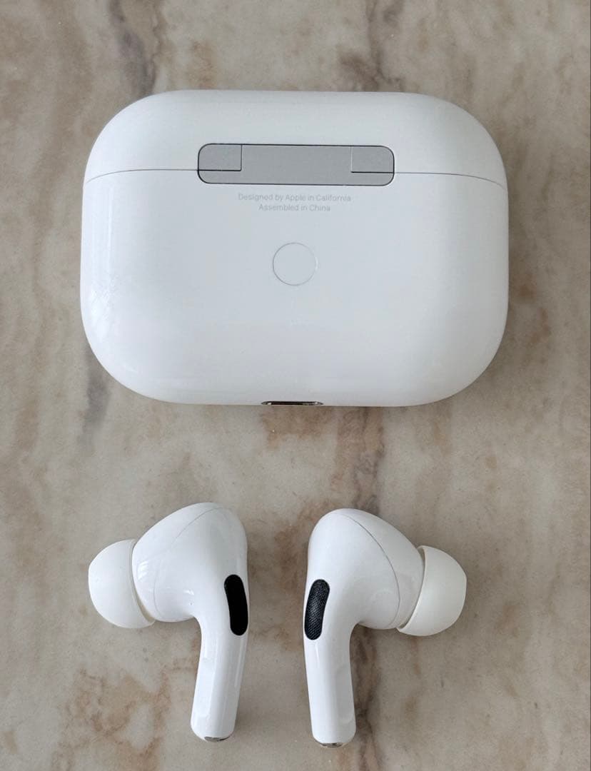 AirPods Pro1 Wireless Charging Case ホワイト