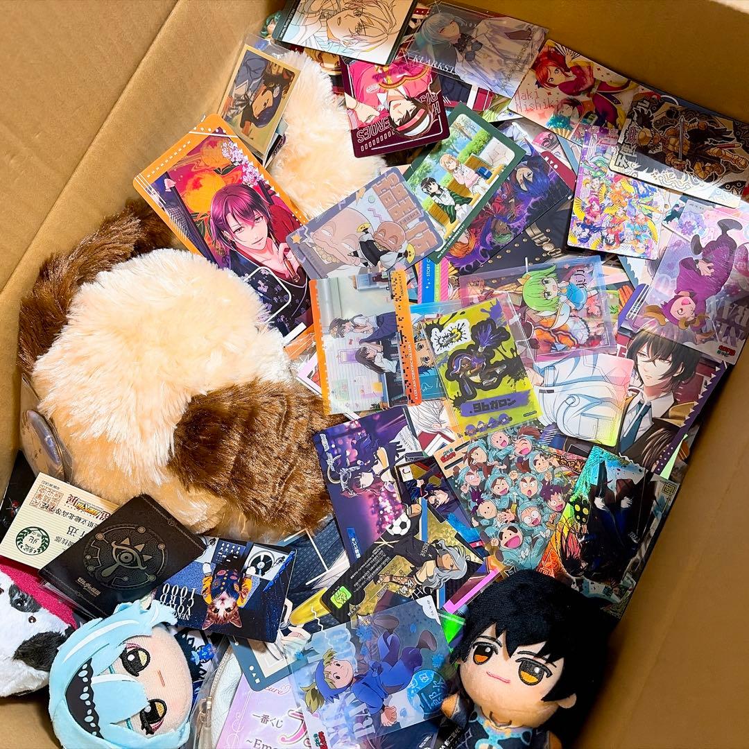 アニメグッズ　まとめ売り　600点