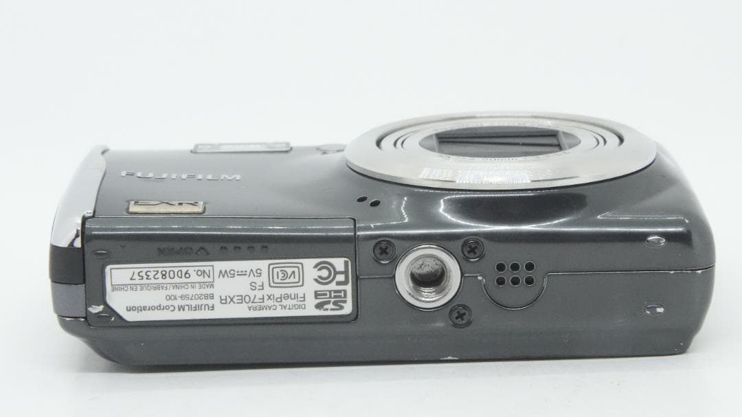 【B2121】 FUJIFILM FinePix F70EXR フジフィルム