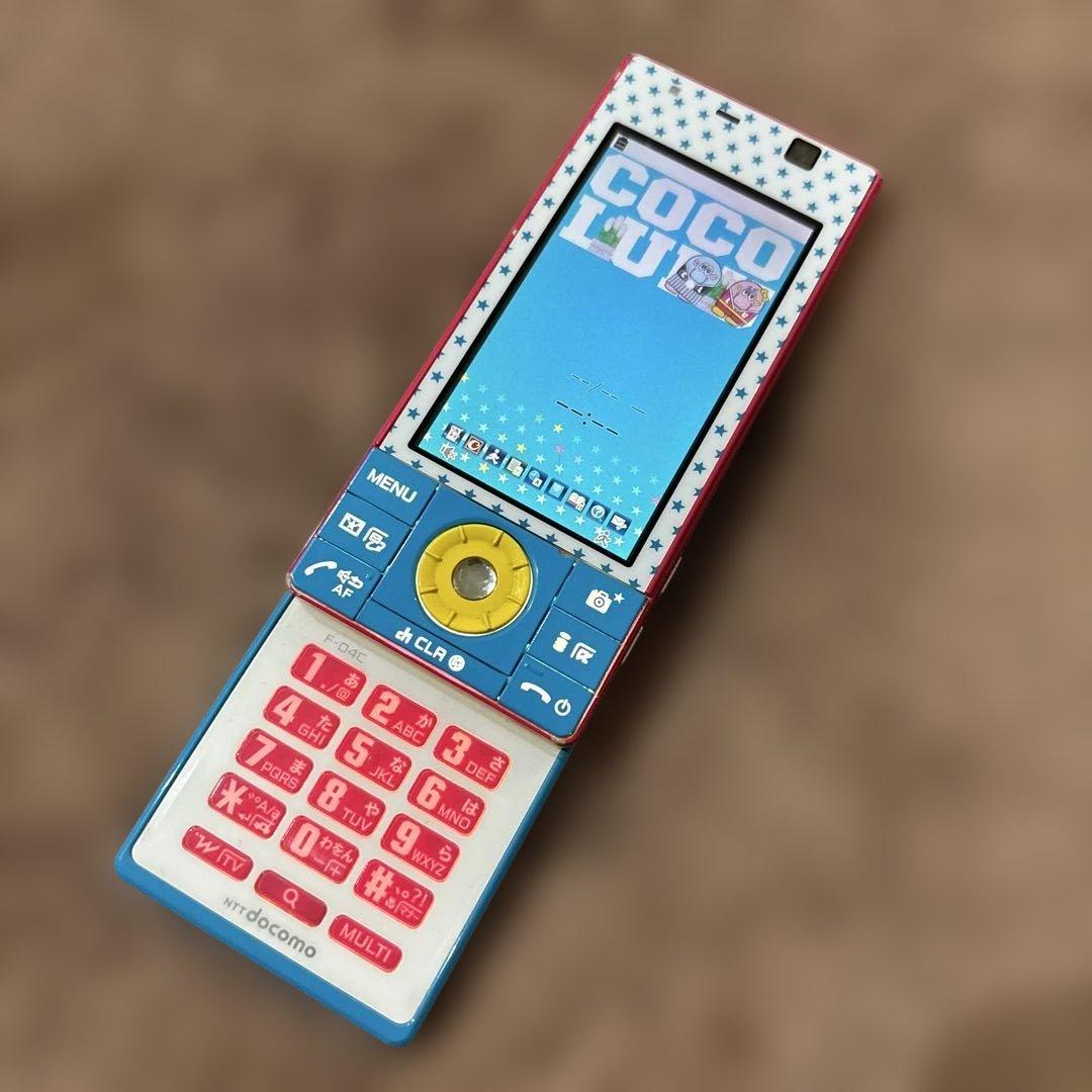 携帯電話本体 docomo STYLE series F-04C STAR SPLASH