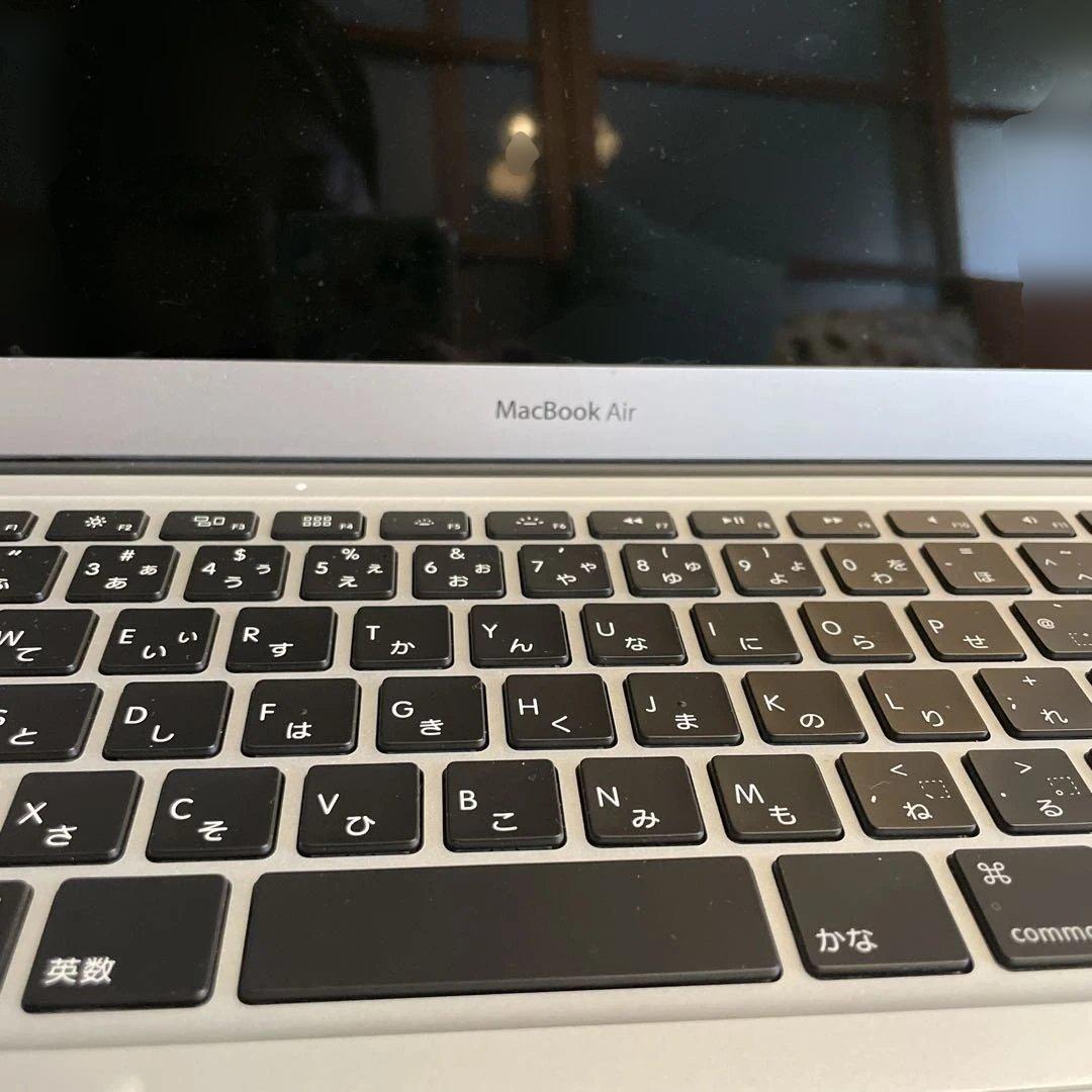 13インチ MacBook Air 8GB 256GB 2017年購入