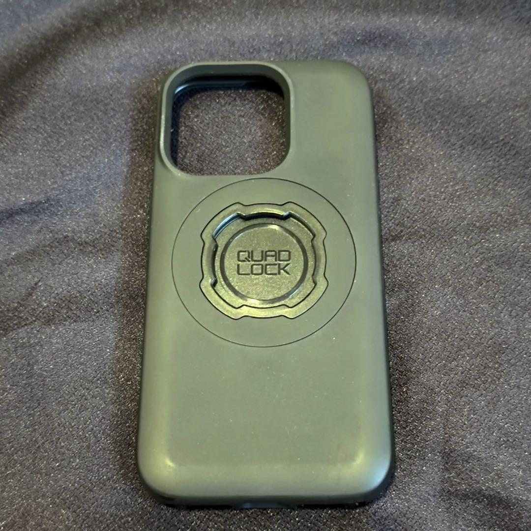 QUAD LOCK iPhone 15 Pro | スマホケース MAG対応