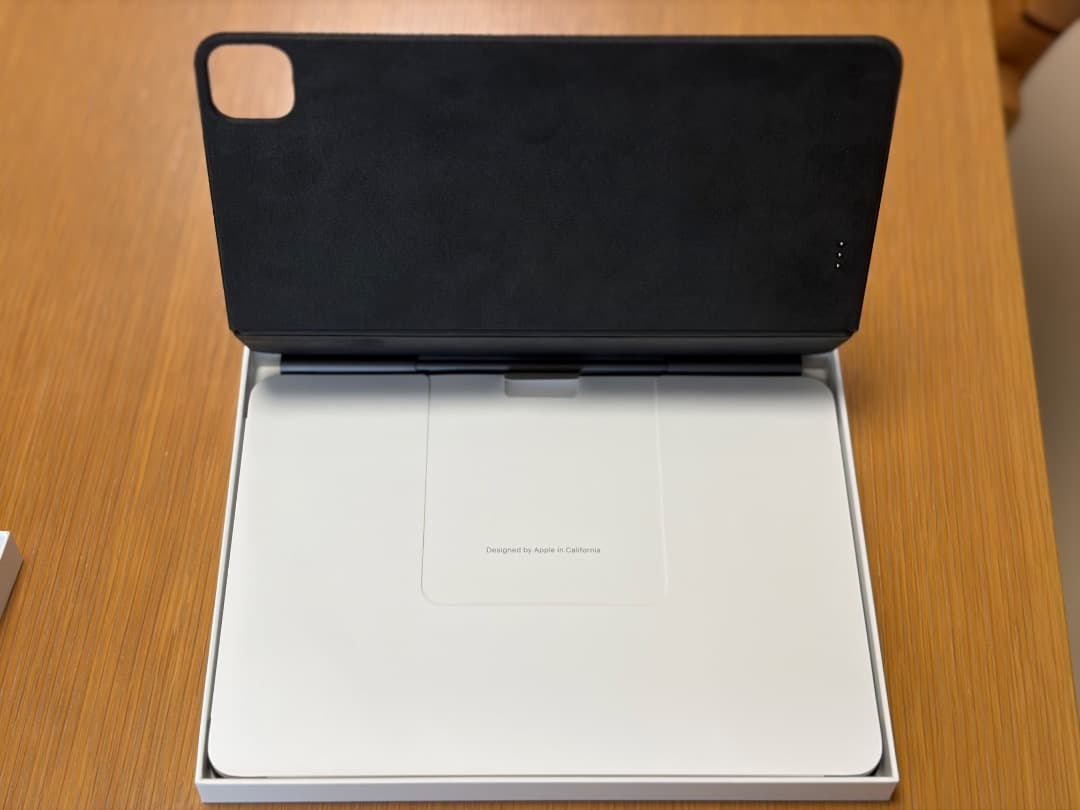 iPad Magic Keyboard Black 日本語版 MXQT2J/A