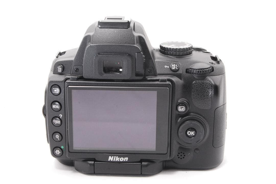 シャッター数1318回！ Nikon D5000 一眼レフカメラ スマホ転送