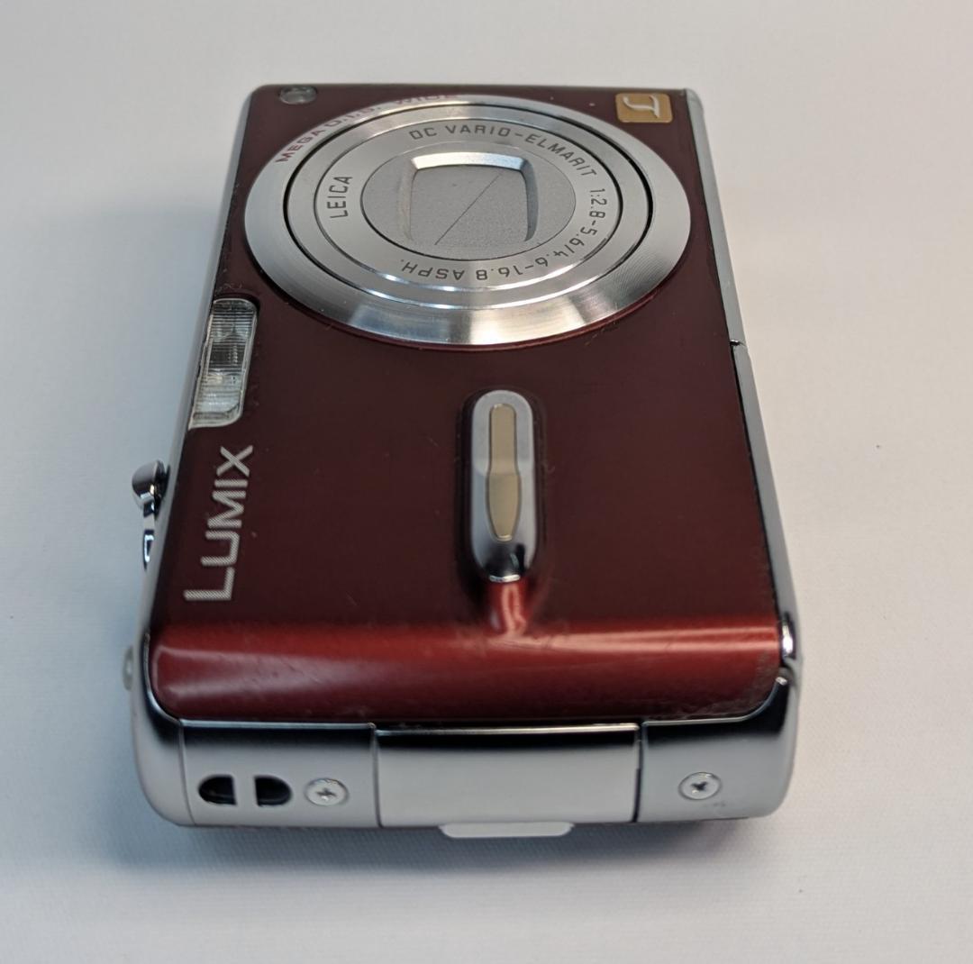 LUMIX DMC-FX07 コンパクトデジタルカメラ