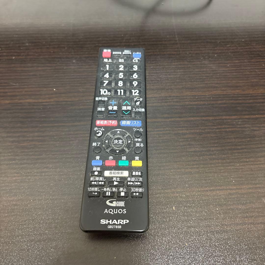 SHARP・シャープ AQUOS 32型液晶テレビ・ 2T-C32AC1