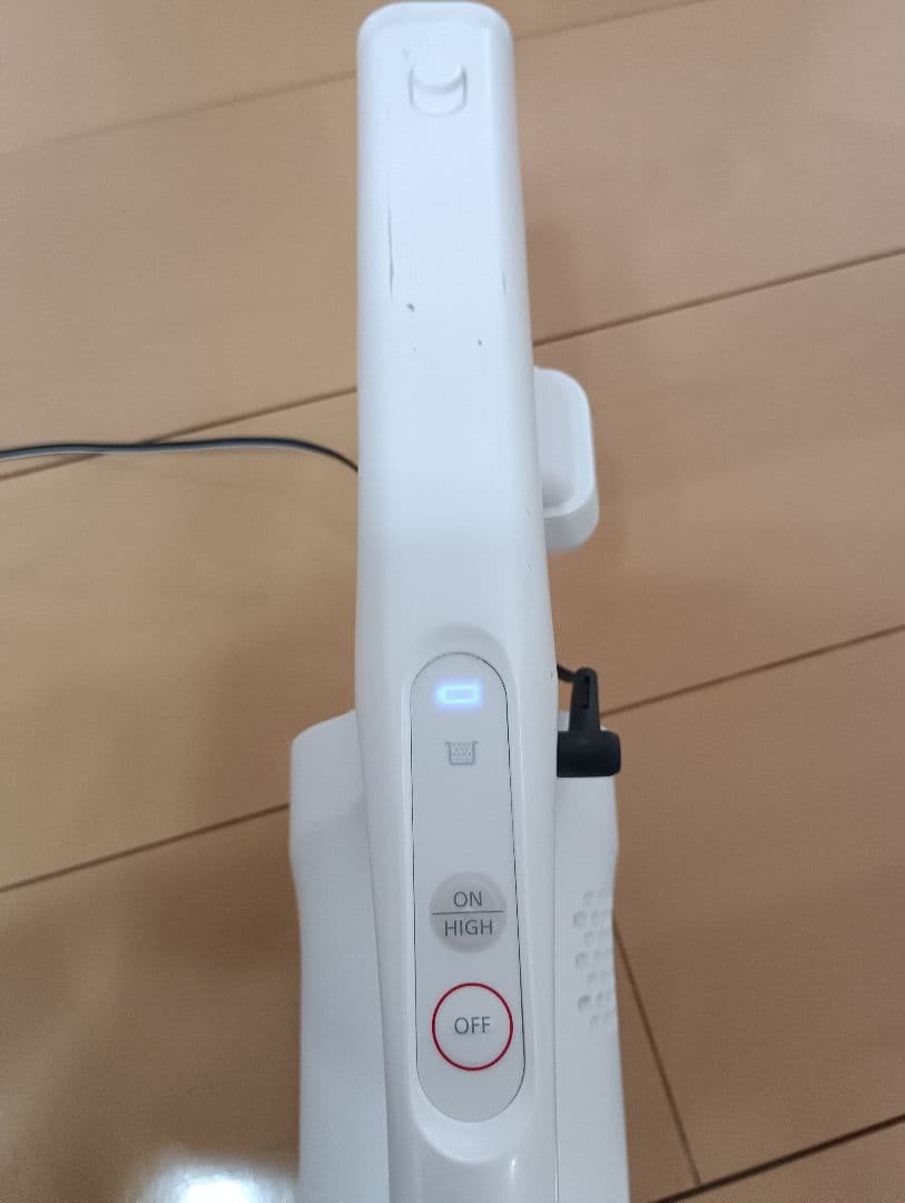Panasonic 充電式コードレス掃除機 MC-SB32J