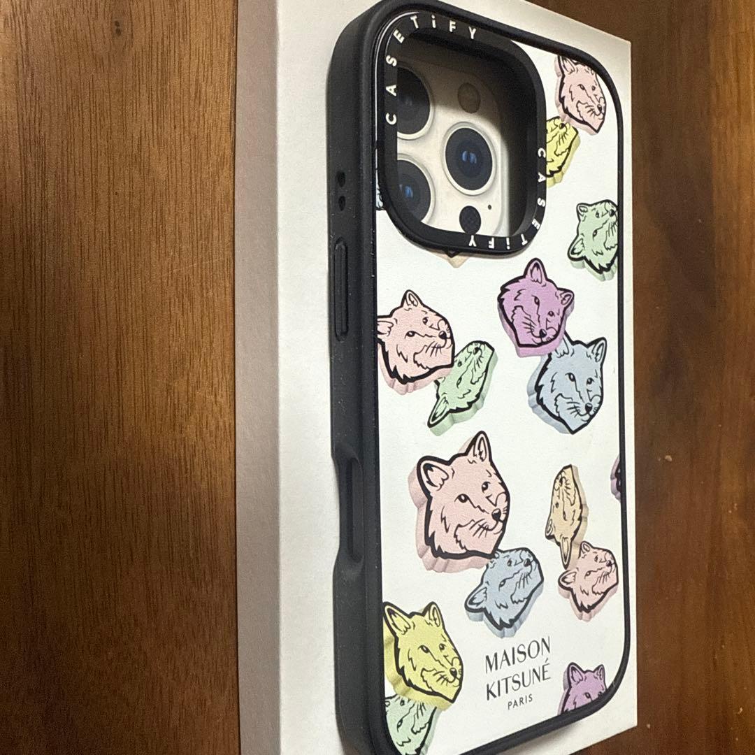 MAISON KITSUNÉ CASETiFYケース