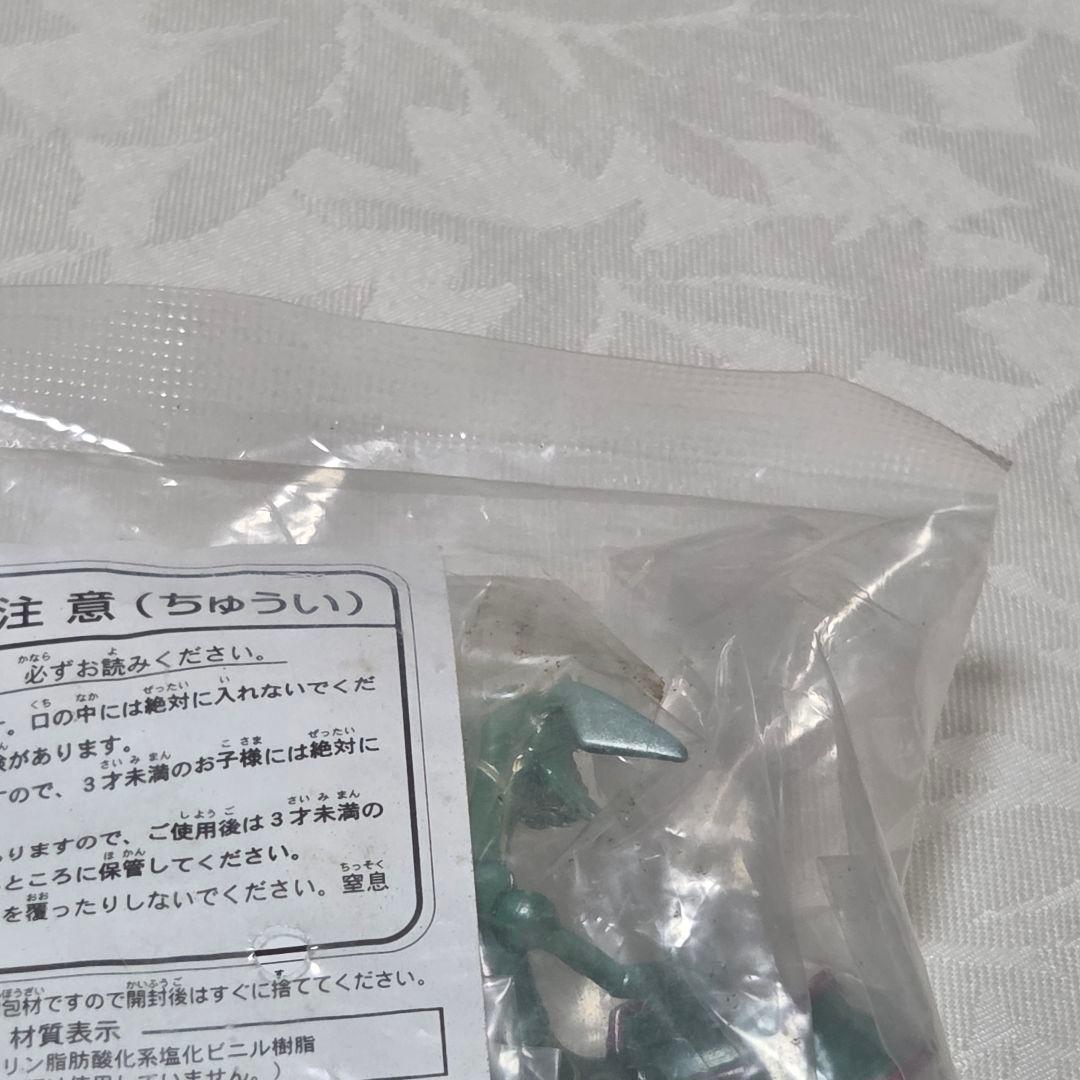 【未開封】デオキシス　レックウザ　メタリック　 モンコレ