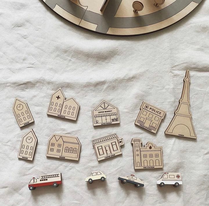 unicorn＆unicorn little town トミカ　木製玩具
