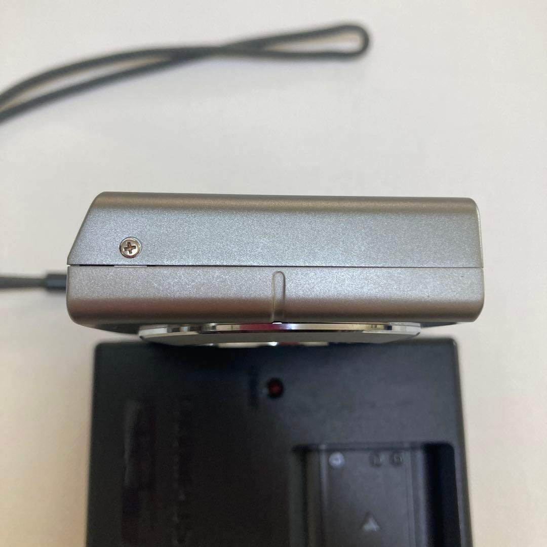 OLYMPUS オリンパス　FE-360 デジタルカメラ　シルバー