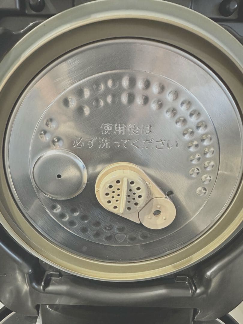 ドッピオ　TOSHIBA RC-10VQM 真空圧力IH炊飯器