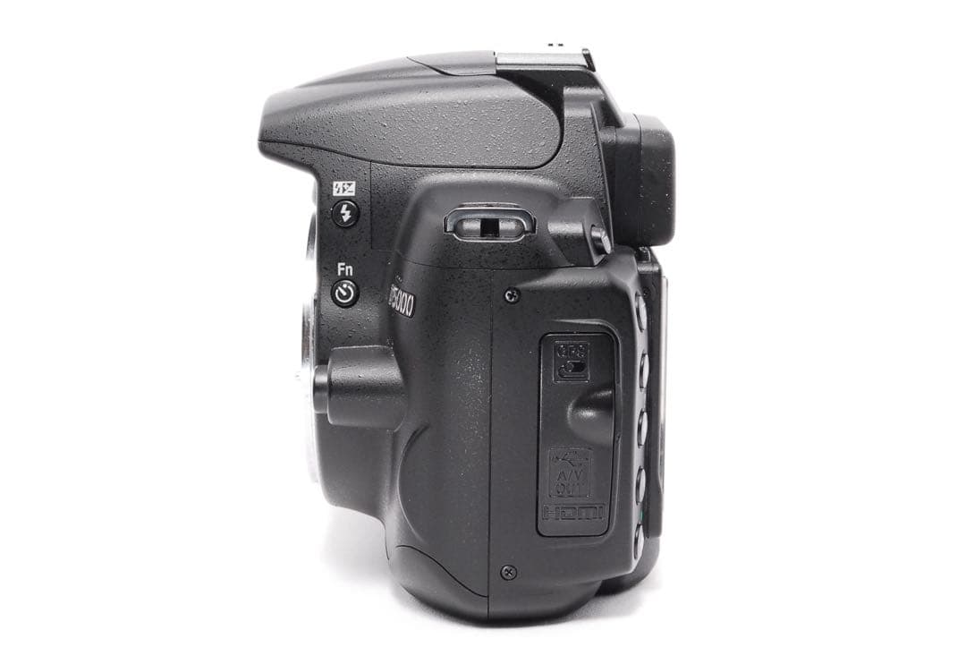 ◆Nikon D5000◆ショット数少なめ◆スマホ転送◆一眼レフカメラ◆超美品◆