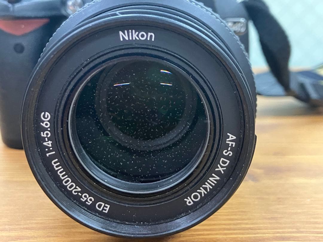 Nikon D40 ダブルズームキット18-55mm 55-200mmレンズ2本