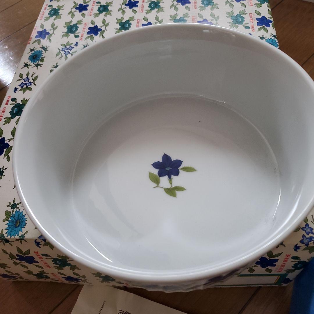 新品　希少　昭和レトロ キッチンハウス 花　キャセロール　スフレ皿 セット　レア