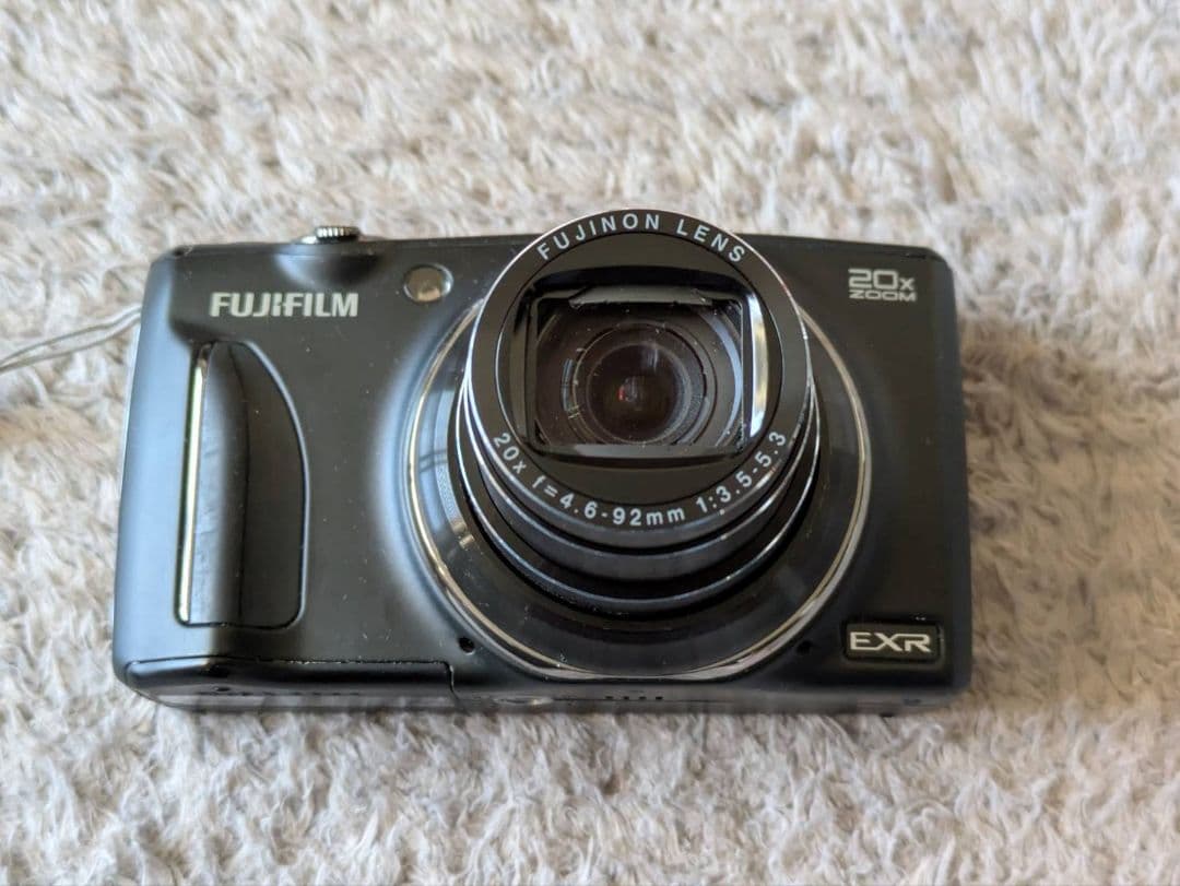 デジタルカメラ FUJIFILM FINEPIX F900EXR ブラック