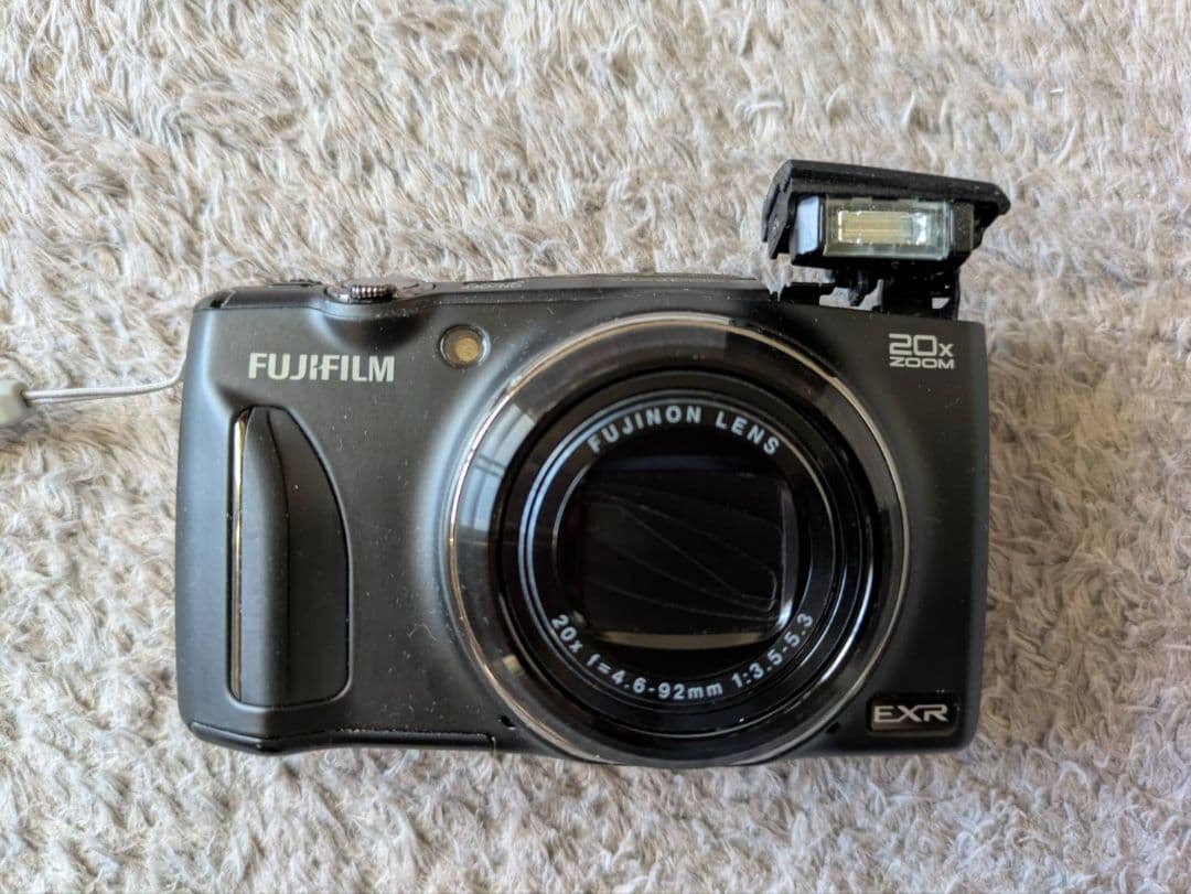 デジタルカメラ FUJIFILM FINEPIX F900EXR ブラック