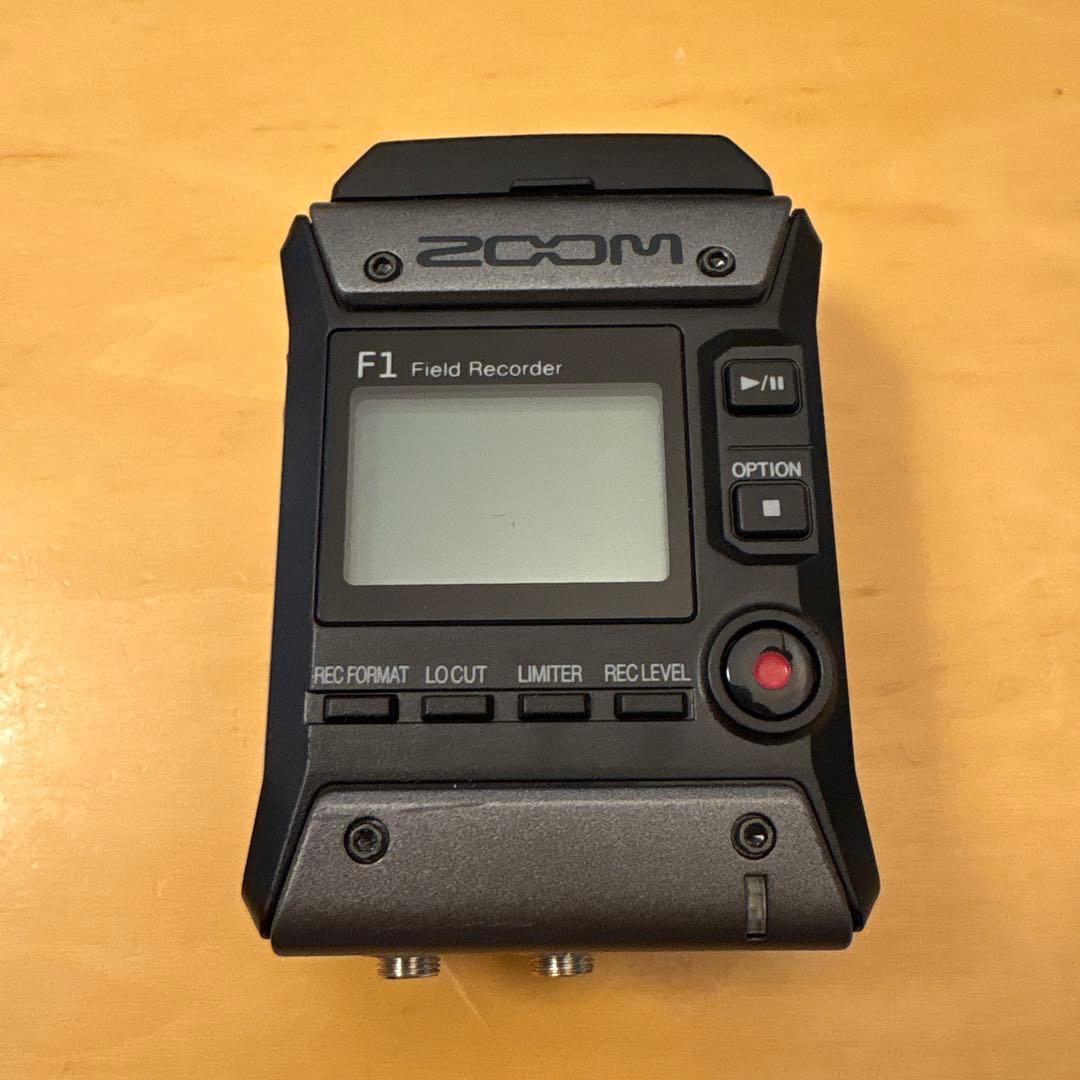 ZOOM F1 Field Recorder ケース付き