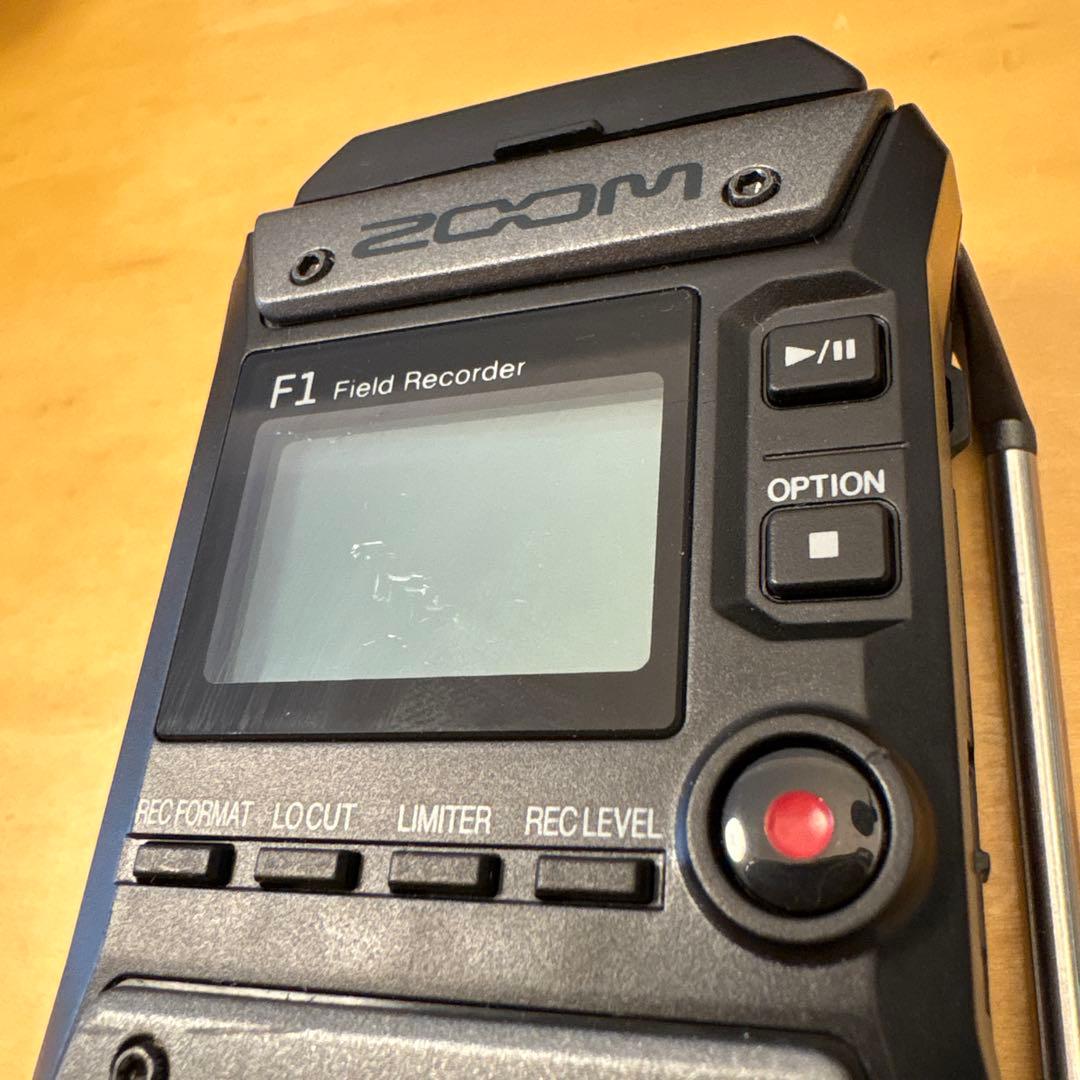 ZOOM F1 Field Recorder ケース付き