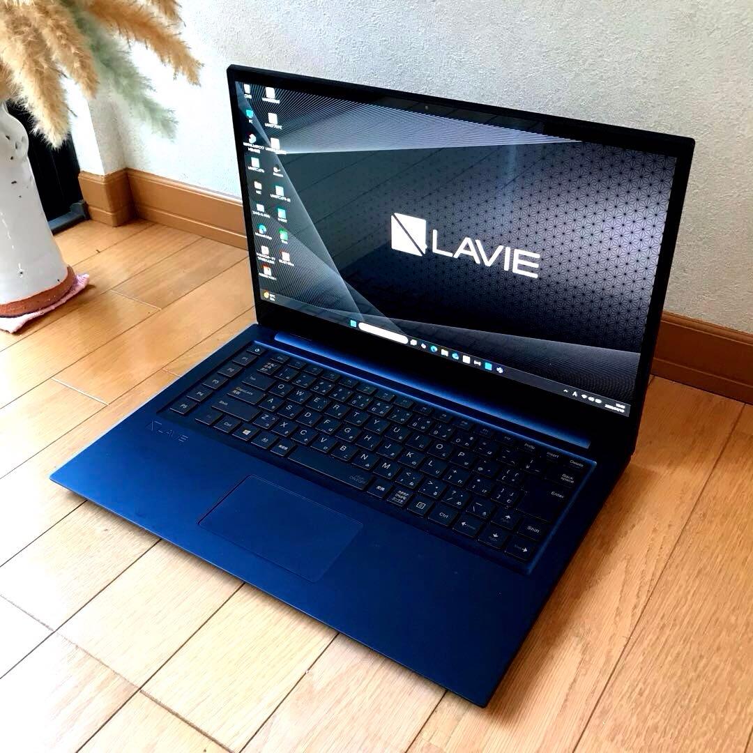 NEC LaVie VEGA Direct 4K【プレミアムミラーガラス天板】
