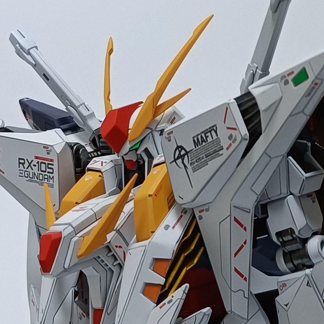 Ξガンダム(クスィーガンダム)塗装完成品ハイパー・メガ・バズーカ・ランチャー装備