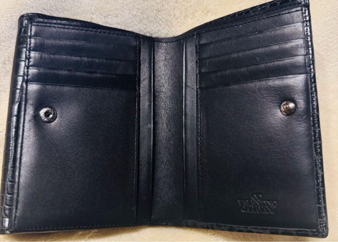 Valentino Garavani クロコ 二つ折り財布