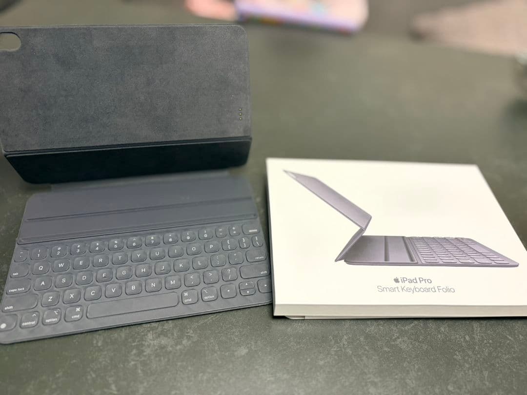 スマートキーボードフォリオsmart keyboard folio 11インチ