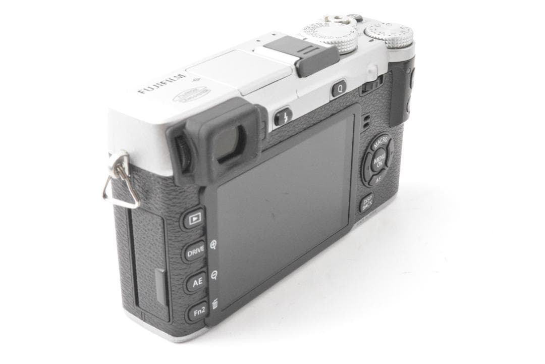 ■美品■フジフィルム　FUJIFILM X-E2 ボディ