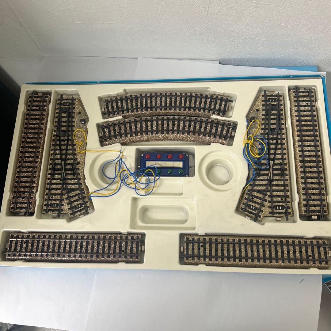 鉄道模型　　HOゲージ　２両編成セット、線路