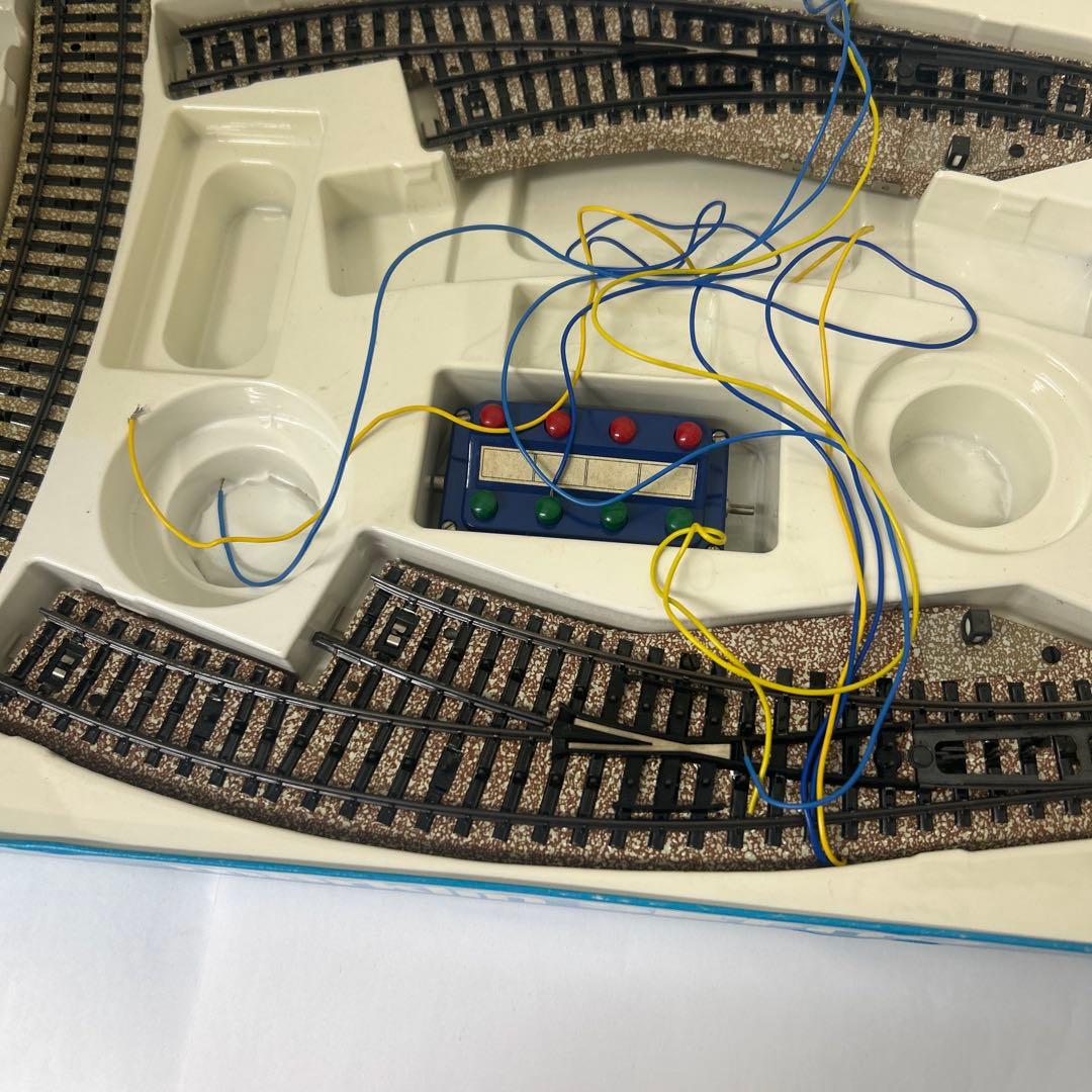鉄道模型　　HOゲージ　２両編成セット、線路