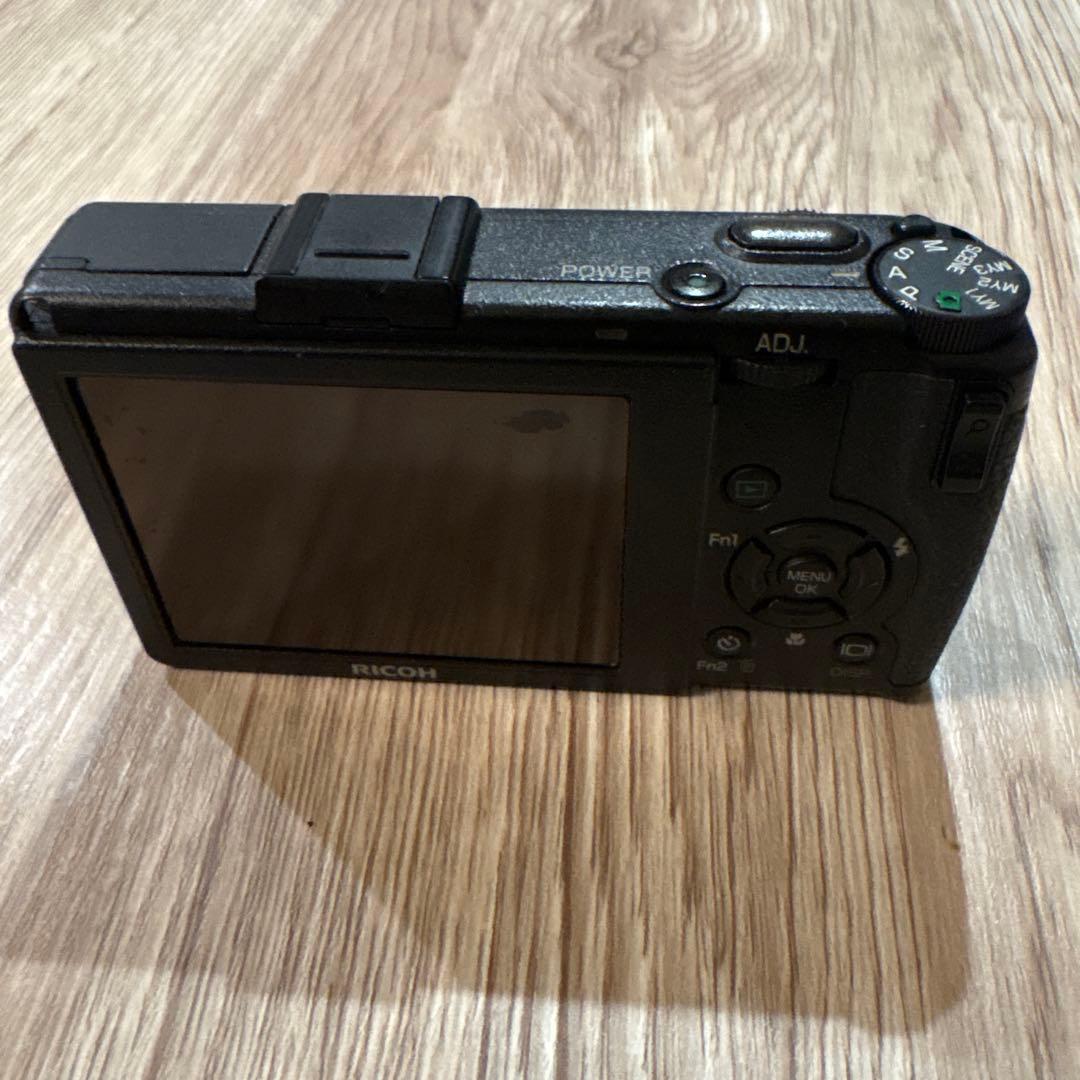 RICOH GR DIGITAL III 本体、付属品ほぼ完品と純正OPケース