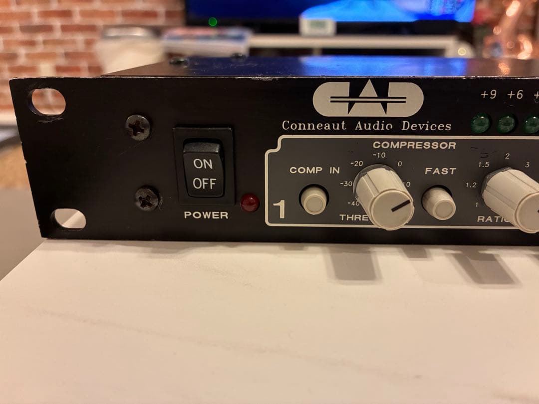 CAD CGM-2 CHAMP コンプレッサー　B'z TAK 松本