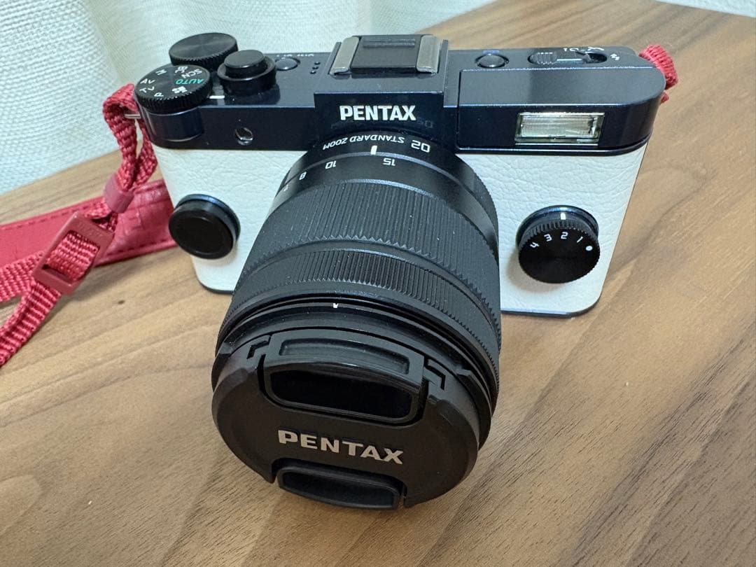 PENTAX Q-S1 ズーム　レンズキット　ミラーレス　メタルネイビークリーム