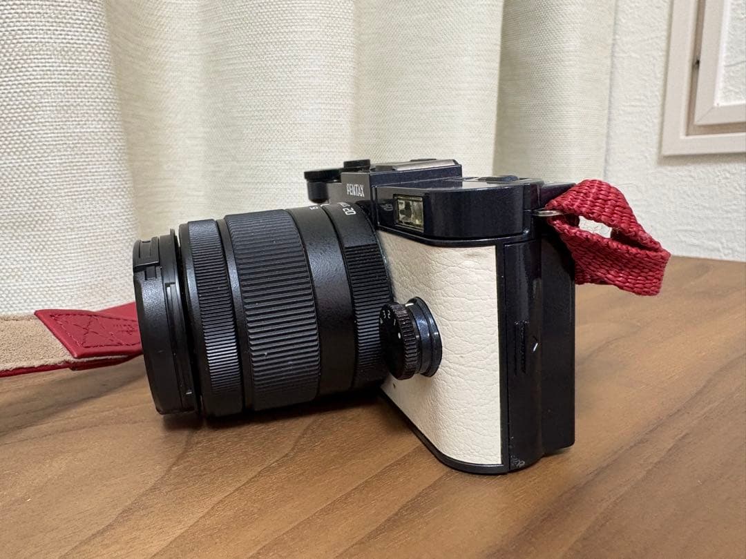 PENTAX Q-S1 ズーム　レンズキット　ミラーレス　メタルネイビークリーム