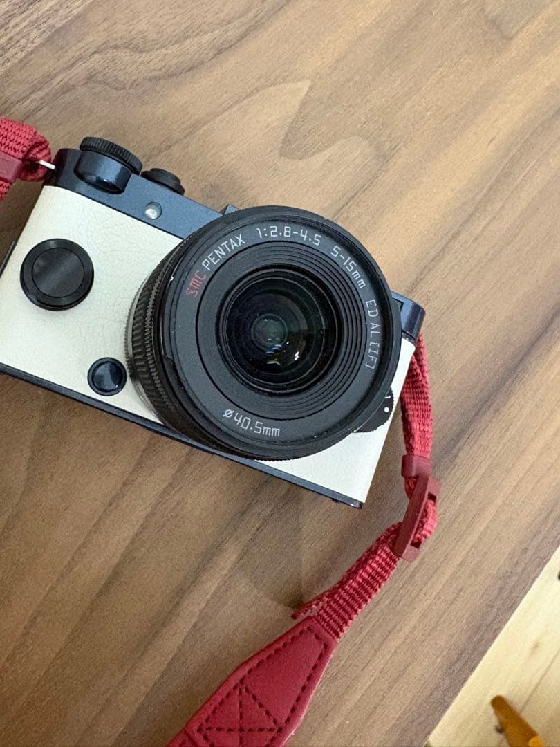 PENTAX Q-S1 ズーム　レンズキット　ミラーレス　メタルネイビークリーム