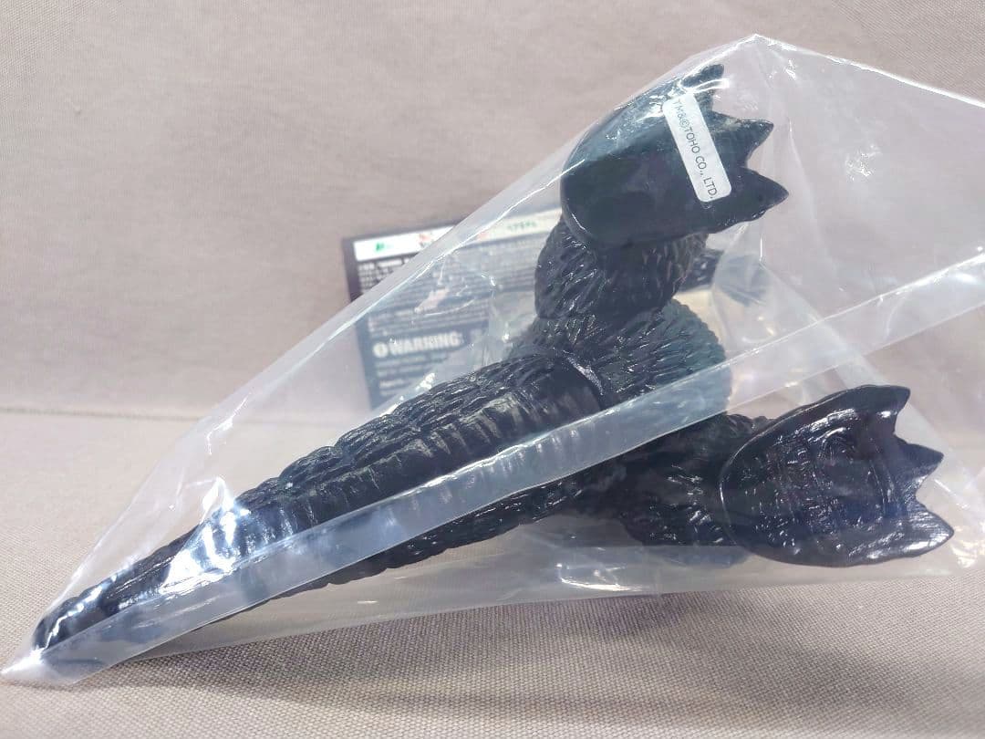 ゴジラ VANYL WARS　サンガッツ製 「 キンゴジ 」　メディコム・トイ