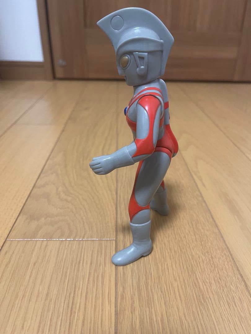 B-CLUB 復刻版怪獣シリーズ ソフビ　ウルトラマンエース