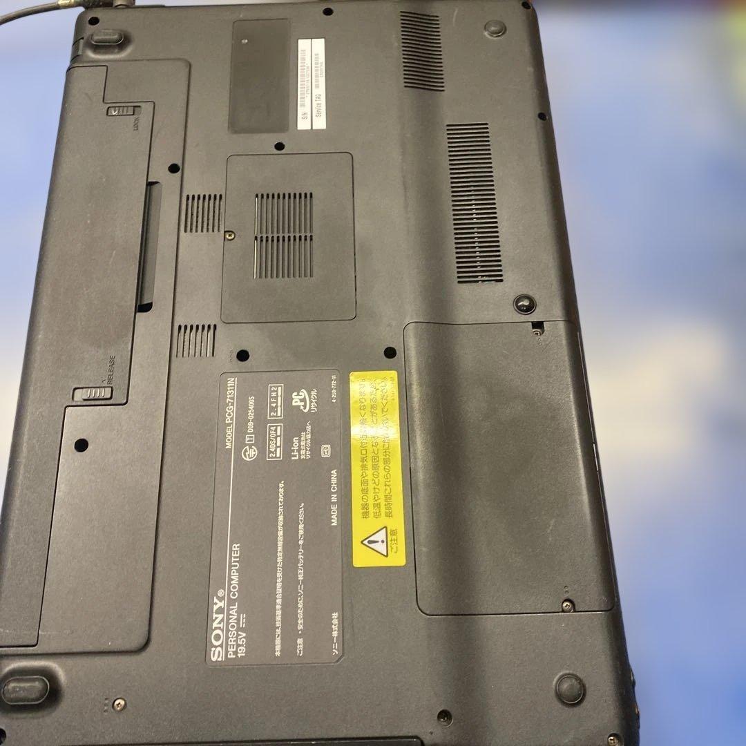 ♠︎中古品♠︎Windows11ノートパソコン★SONY VPCEB38FJ★