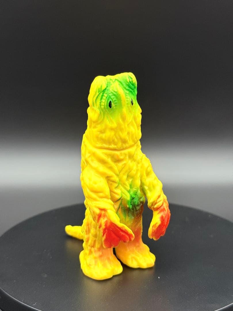 当時物　美品　ブルマァク　ヘドラ　ミニサイズ　東宝怪獣　ゴジラ　ソフビ　イエロー