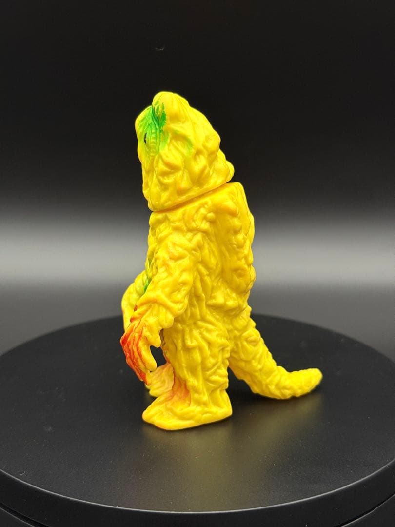 当時物　美品　ブルマァク　ヘドラ　ミニサイズ　東宝怪獣　ゴジラ　ソフビ　イエロー