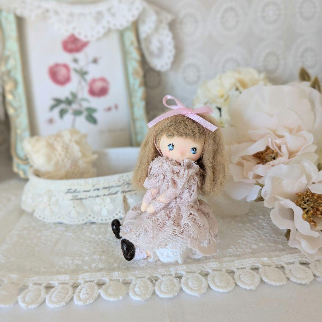 №16＊樹脂粘土人形＊ドールハウス＊創作人形＊ミニチュアドール＊手作り人形