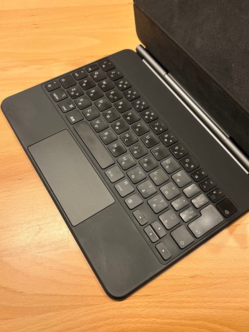 iPad 11インチ Magic Keyboard ブラック