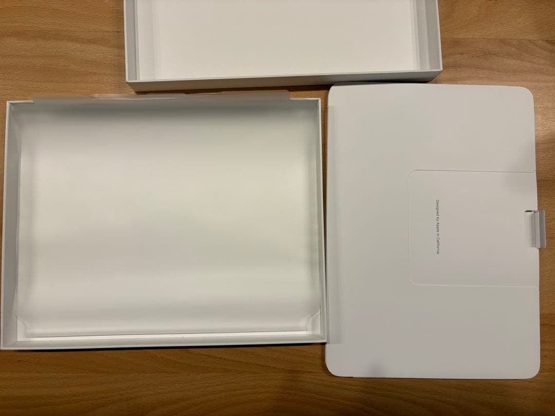 iPad 11インチ Magic Keyboard ブラック