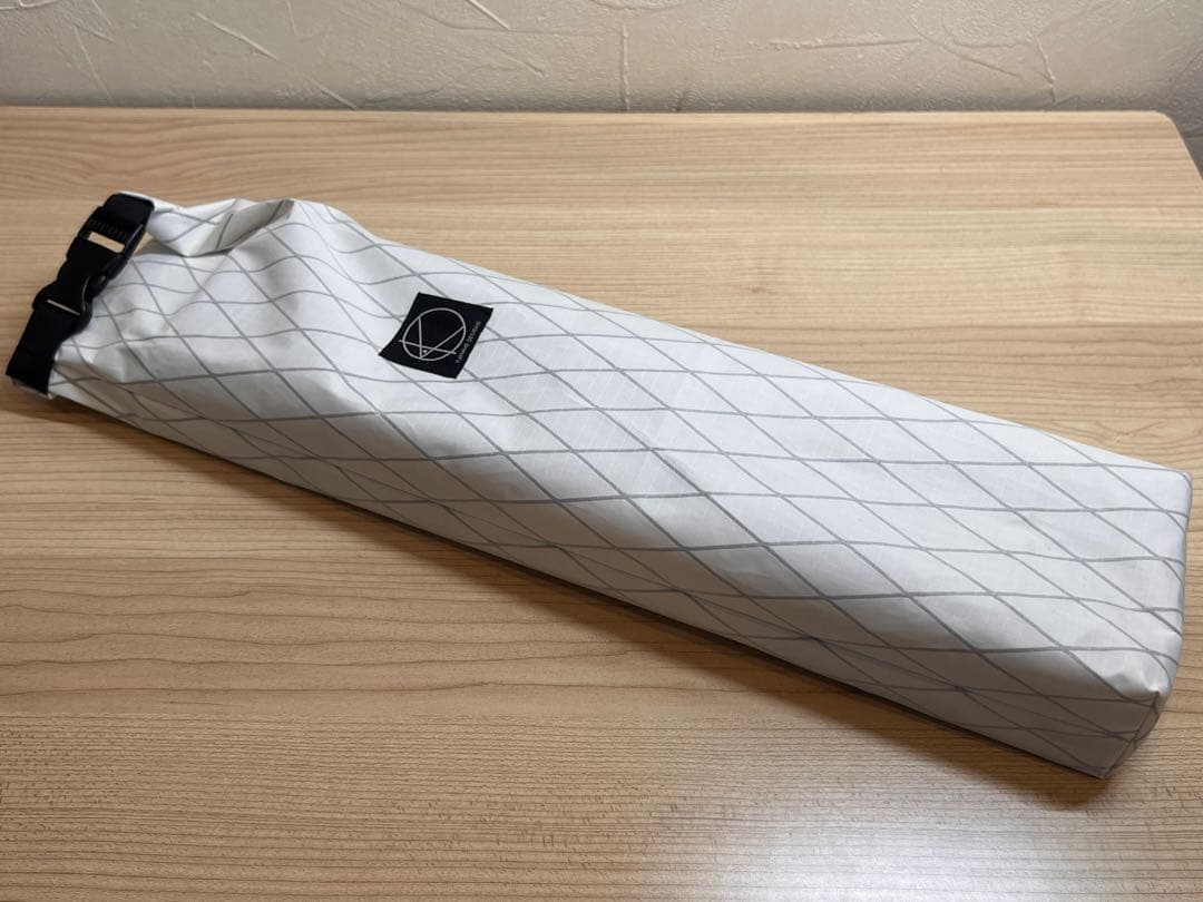 Horizontal Table ウォルナット　KANAMEdesigns