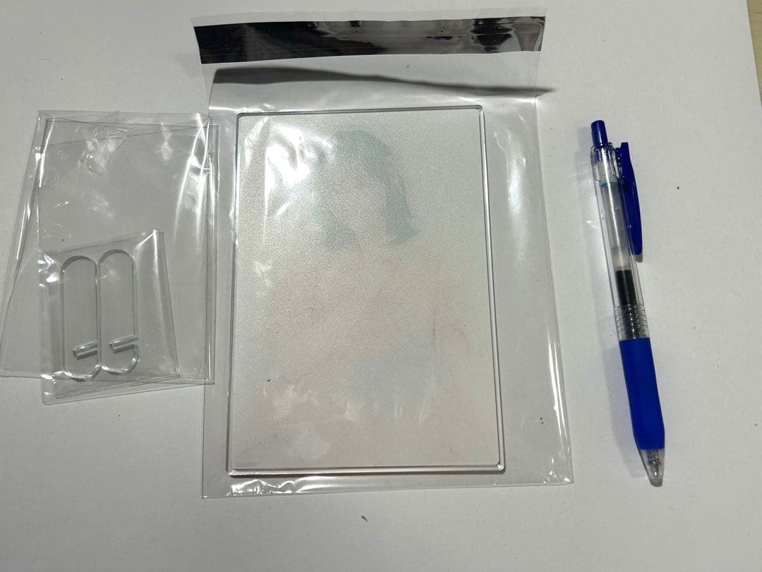 鎮西寿々歌　直筆サイン入りアクリルパネル
