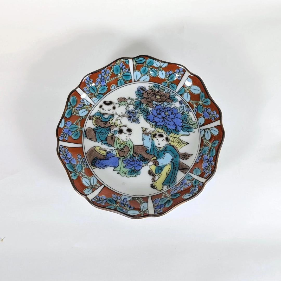 新品・未使用　八角形の花柄皿5枚セット　日本製