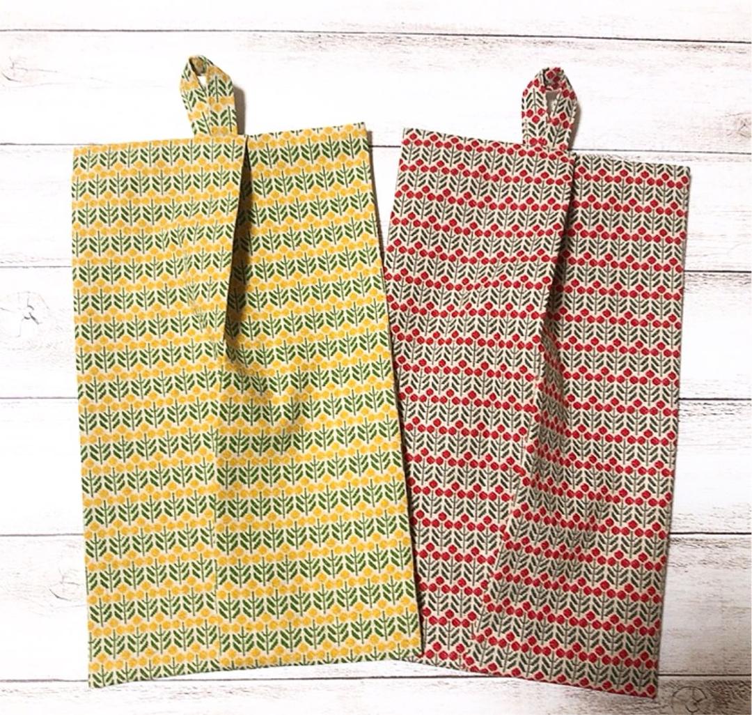 ハンドメイド✁︎✁︎ ボックスティッシュカバー       ステッチミモザ／レッド