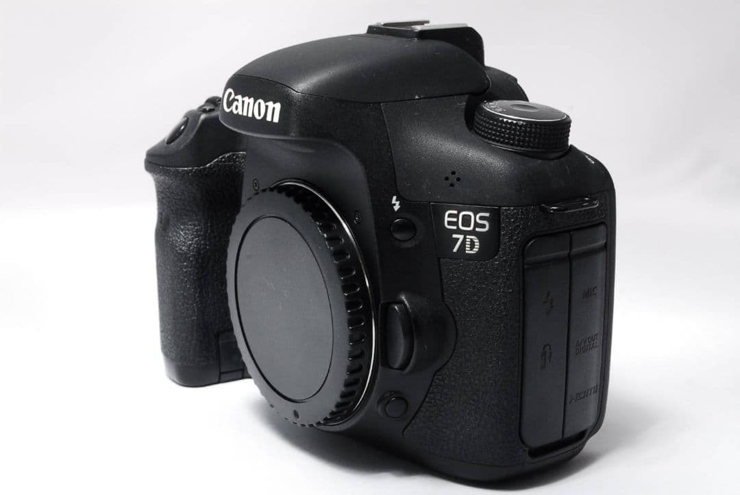 ♥プロ機譲りの高性能♥Canon EOS 7D★運動会・スポーツに強い 高速連写